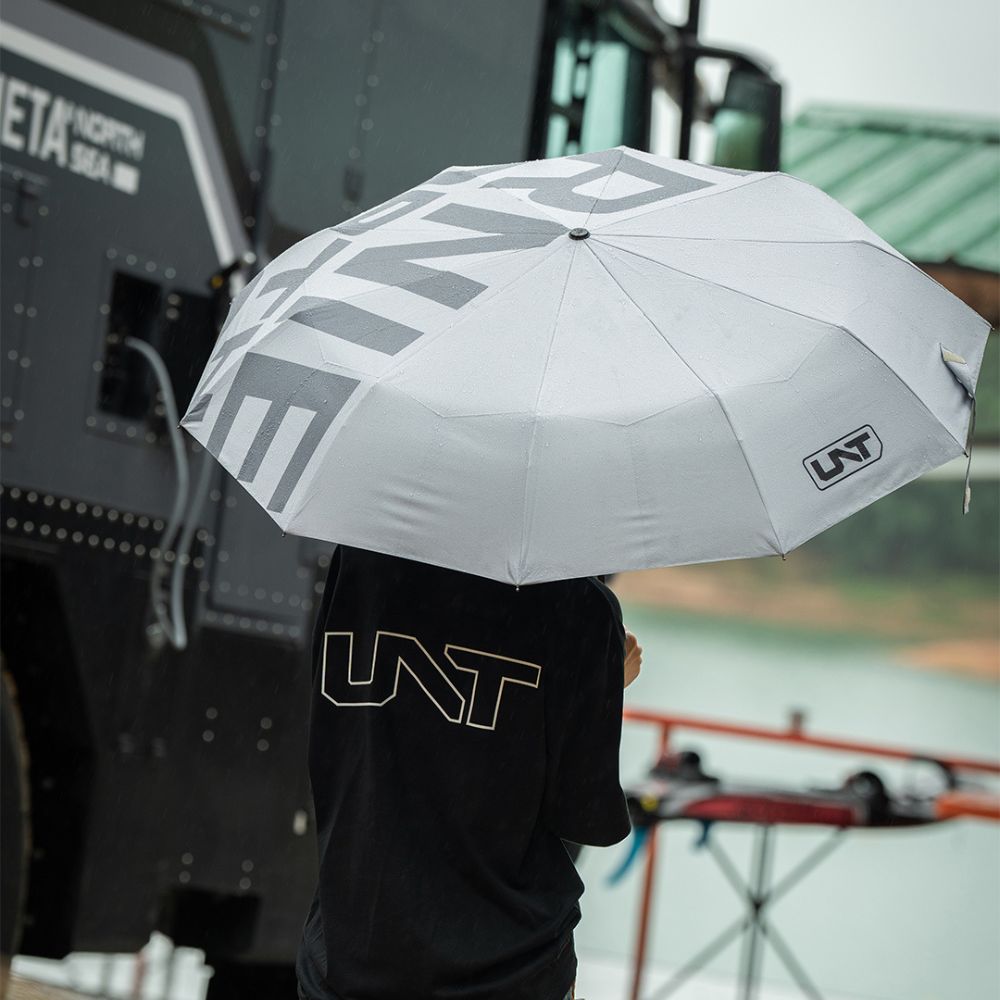 All-Weather Umbrella with Modular Mounting Base – Windproof Travel Umbrella 505193 - Adventure 4x4 Works